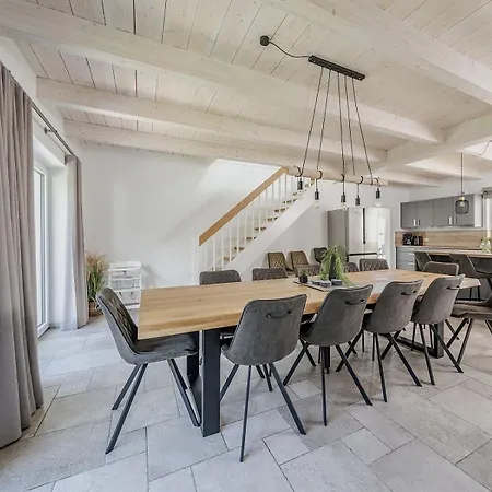 Nordseehaus Für Gruppen - Hell, Modern, Komfortabel * Dagebüll