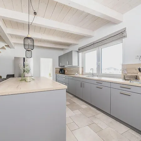 Nordseehaus Für Gruppen - Hell, Modern, Komfortabel *