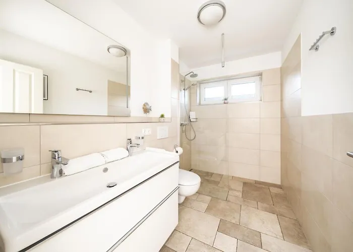 Nordseehaus Fuer Gruppen - Hell, Modern, Komfortabel 度假居